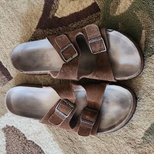 Woodstock sandals